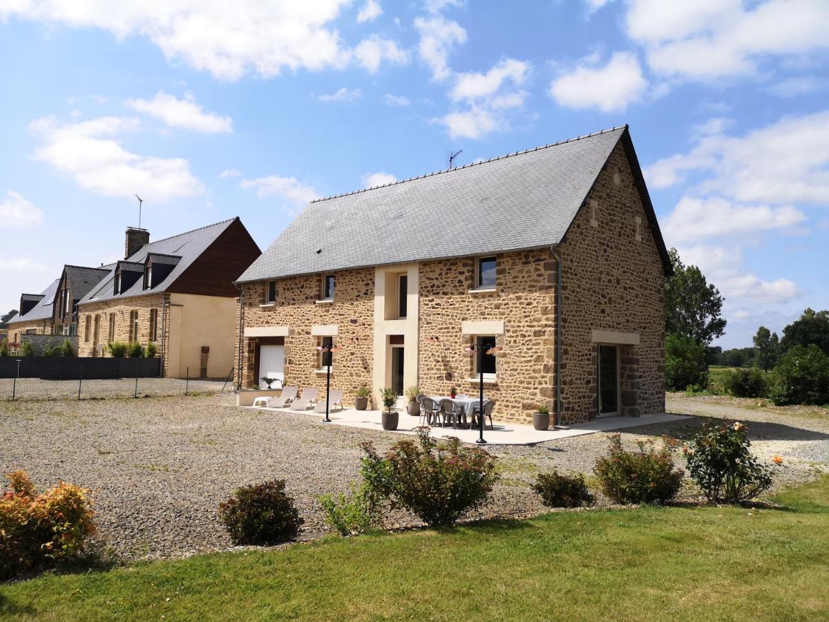 Mon Pré Vert Saint-Ellier-du-Maine Exterior foto